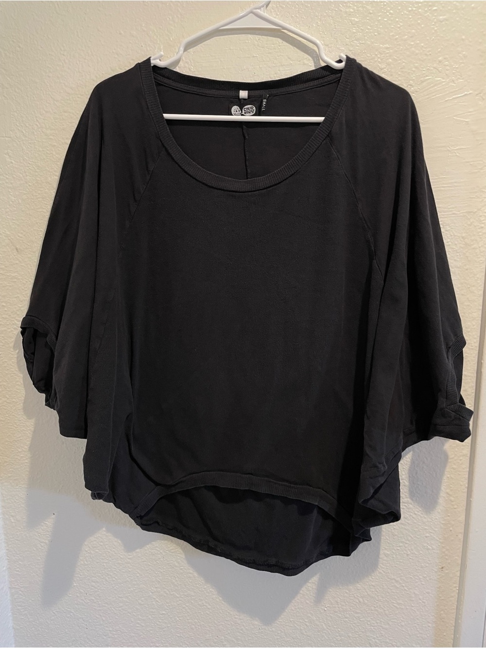 💀 Cheap Monday Black Oversized Batwing Tee • Size S